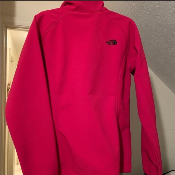 Woman’s windbreaker/rain coat - Picture 2 of 3